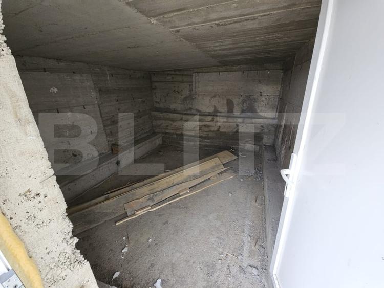 Casă individuală cu 4 camere cu Canalizare în Bucium