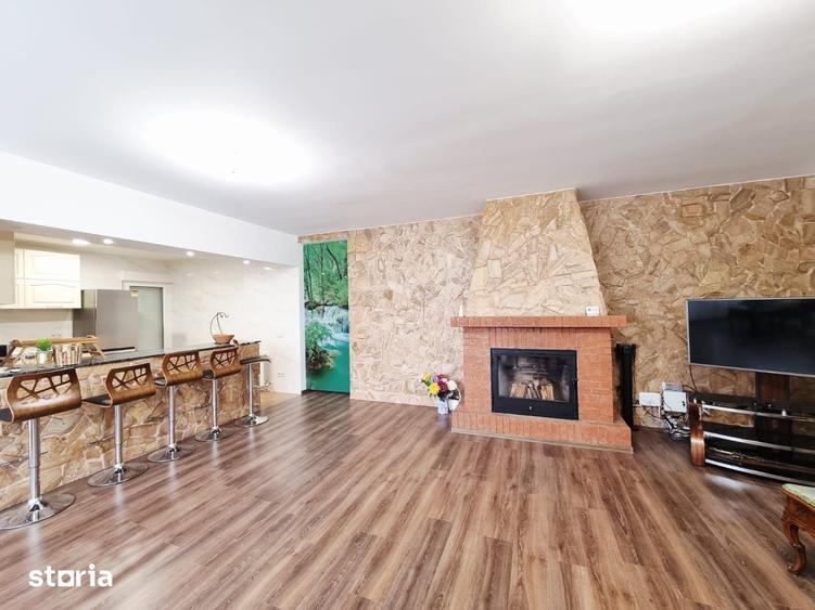 Casă cu 5 camere cu Teren 1380 Mp în Tulucești