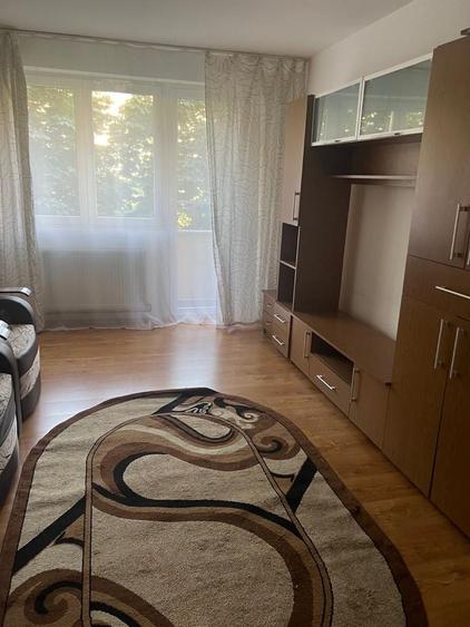 Apartament cu 2 camere decomandat în Tineretului