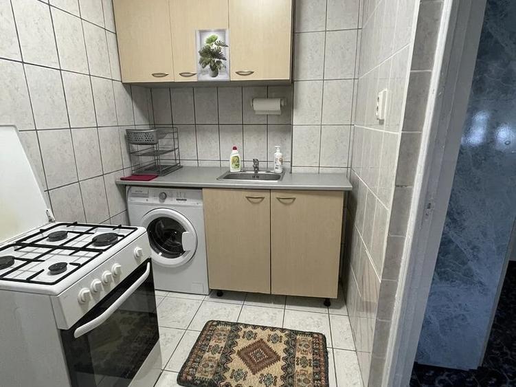 Garsonieră semidecomandată în Brâncoveanu