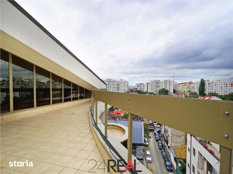 Spațiu comercial, de 900 mp, în Grivița