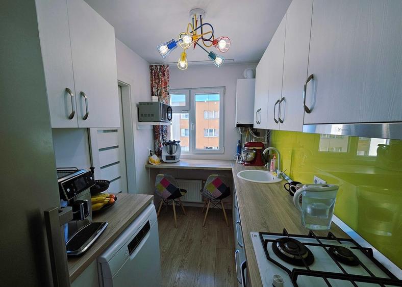 Apartament cu 4 camere decomandat, mobilat în Mănăștur