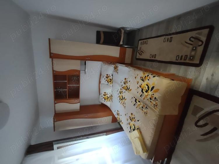 Casă cu 3 camere cu Teren 200 Mp în Central