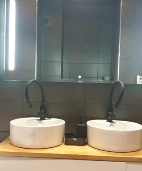 Apartament 3 camere, 71 mp ,zona Teilor - 17