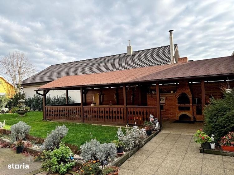 Casa 330 mp cu teren 2300 mp in Santandrei, langa Oradea - 10