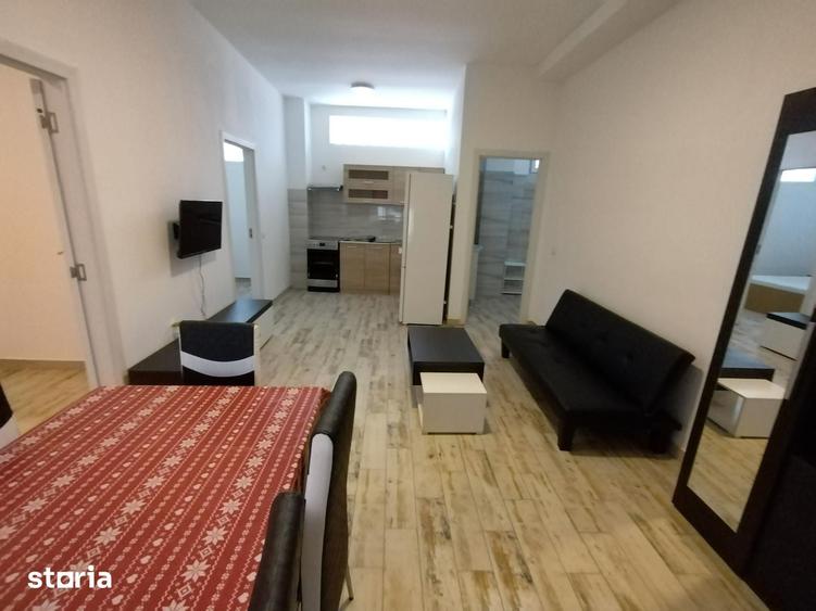 INCHIRIEZ apartament 3 camere ,recent renovat,zona Turnisor - 1