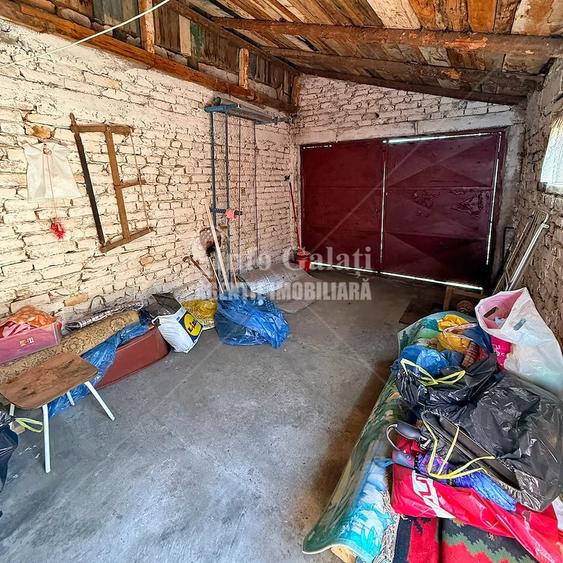 Casă cu 2 camere cu Teren 134 Mp în Central