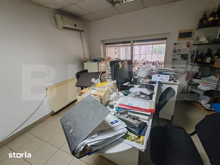 Spațiu comercial, de 400 mp, în Jibou