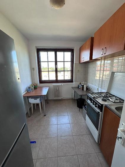 Apartament cu 2 camere semidecomandat în P-ța Unirii