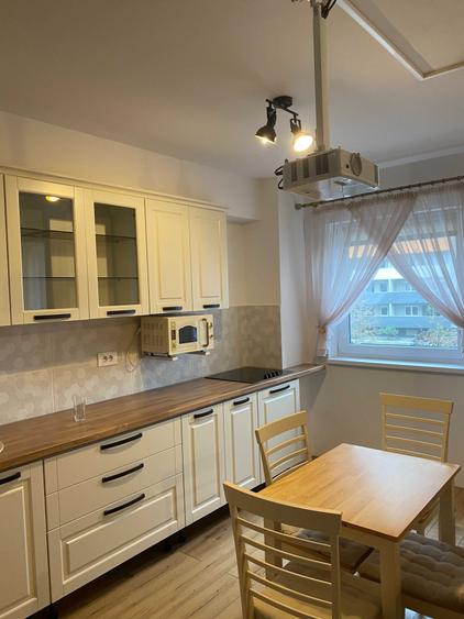 Apartament cu 2 camere semidecomandat în Iosia