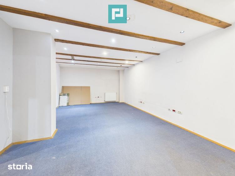 Apartament cu 4 camere în Central