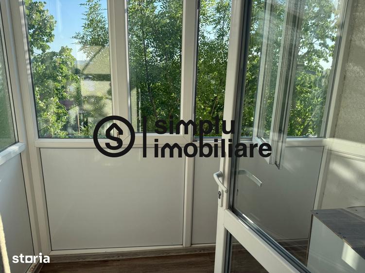 Apartament cu 2 camere decomandat în 1 Mai