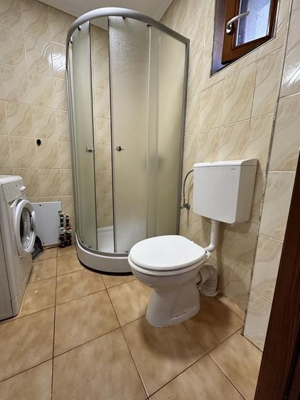 Apartament cu 2 camere semidecomandat în Cantemir