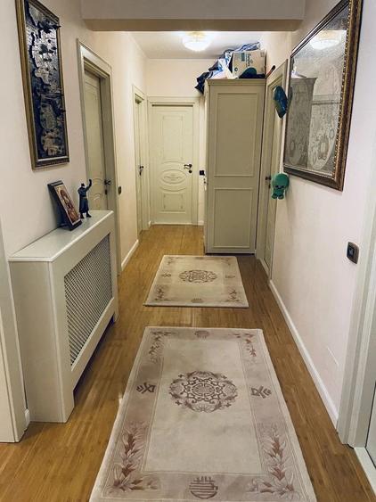 Apartament cu 3 camere decomandat în Faleza Nord