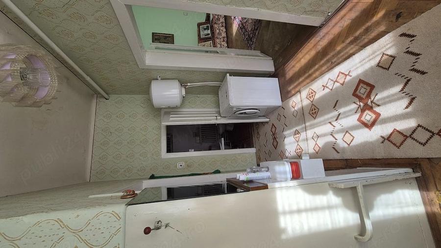 Casă cu Teren 763 Mp în Valea Roșie