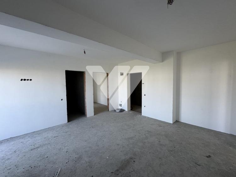 Apartament LA CHEIE 3 camere 60 mp balcon etaj 6 lift - Doamna Stanca - 5