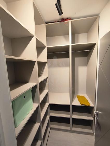 Apartament cu 2 camere decomandat, mobilat în B-dul București