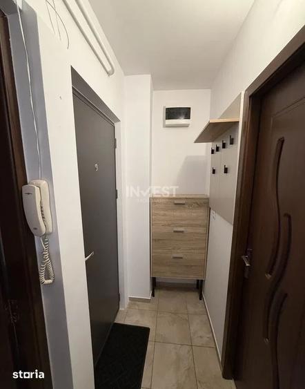 Apartament cu 2 camere decomandat în Nicolina