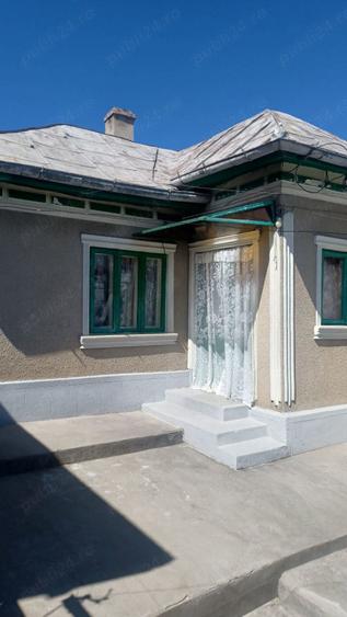 Casa de vanzare In Tulcea constuctie de 120 metri patra?i pe suprafa?a totala de 300 metri patrati - 1