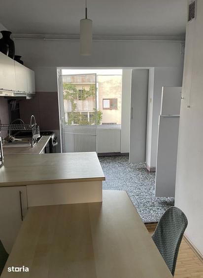 Apartament cu 3 camere, mobilat în Grigorescu