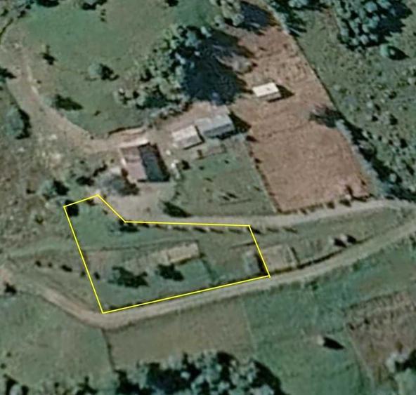 Casă cu 4 camere cu Teren 1000 Mp în Central
