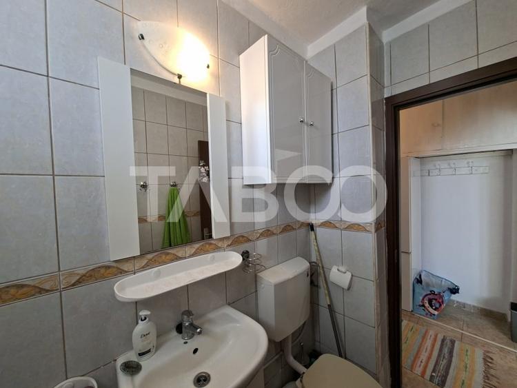 Apartament cu 2 camere nedecomandat, mobilat în Mihai Viteazul