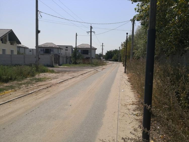 Teren Construcții intravilan de 625 mp, în Vest