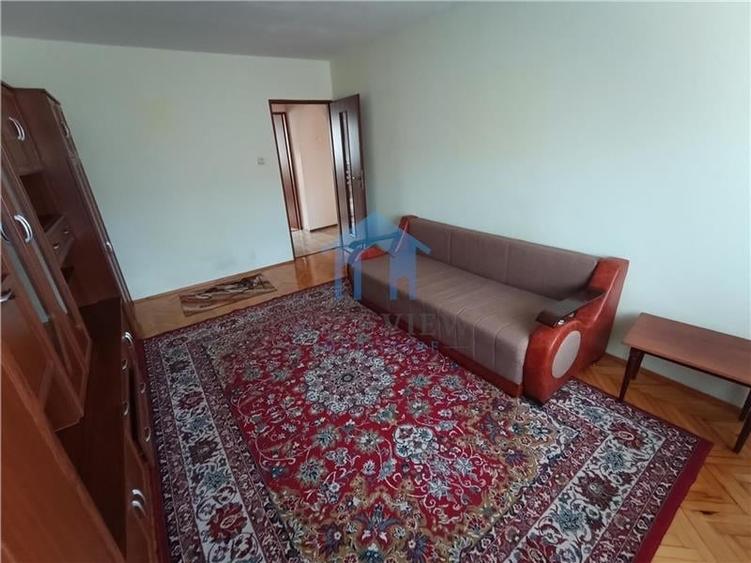 Apartament cu 2 camere decomandat în Zorilor