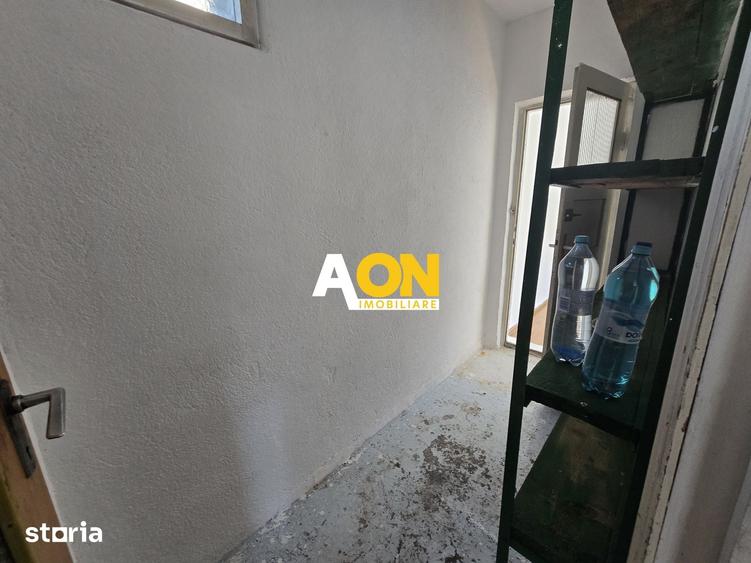 Casă cu 4 camere cu Teren 1438 Mp în Partoș