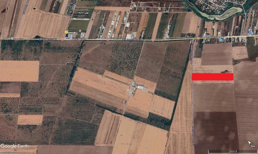 Teren Construcții intravilan de 44121 mp, în Sud