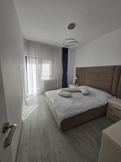 Apartament cu 3 camere decomandat, mobilat în Lunca Cetățuii