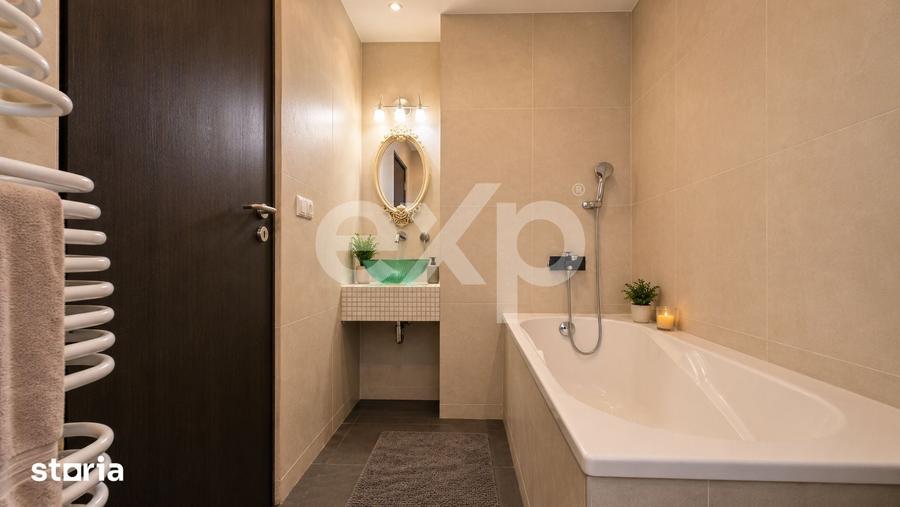 Apartament cu 3 camere în Schei