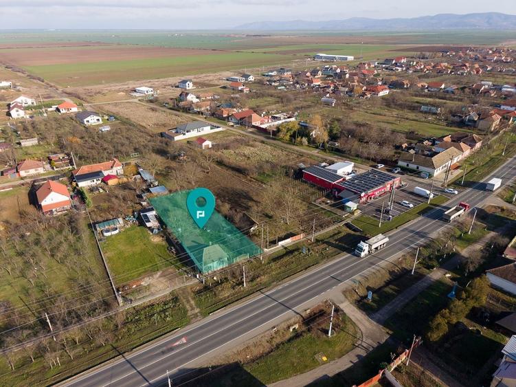 Casă individuală cu 3 camere cu Canalizare în Mândruloc