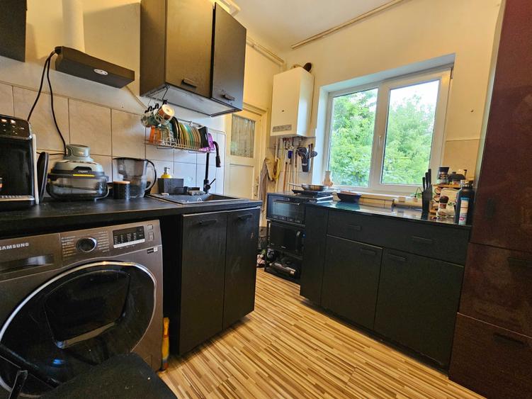 Apartament cu 2 camere nedecomandat în Copou