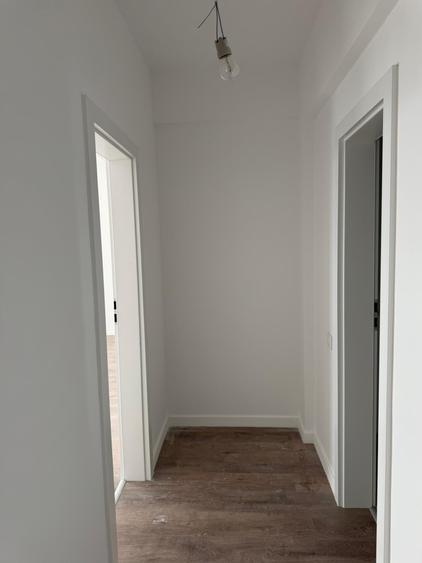 Penthouse cu 4 camere decomandat în Parcul Carol