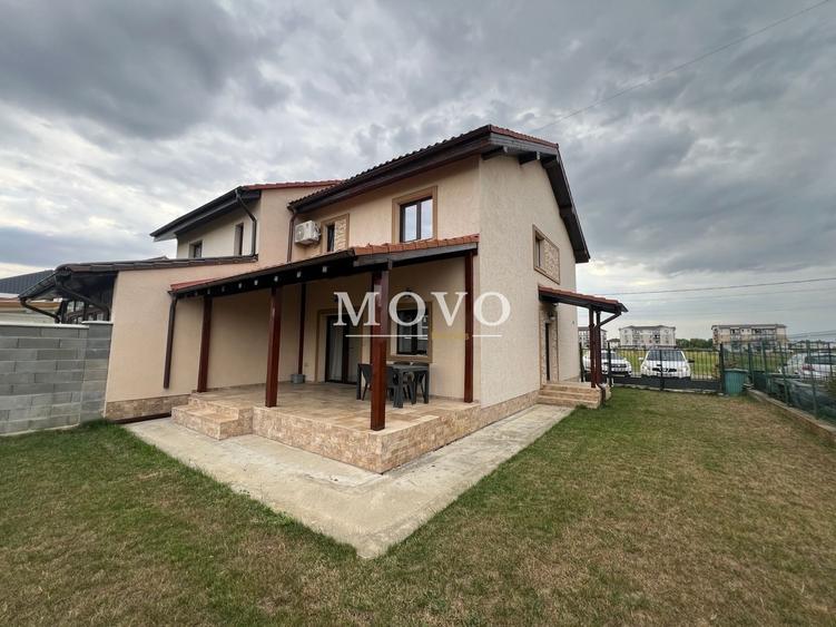 Duplex cu 4 camere cu Canalizare în Giroc