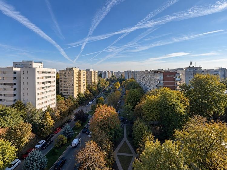 Apartament cu 3 camere circular în Drumul Taberei
