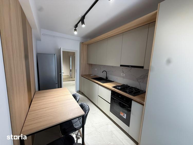 Apartament cu 2 camere în Apărătorii Patriei