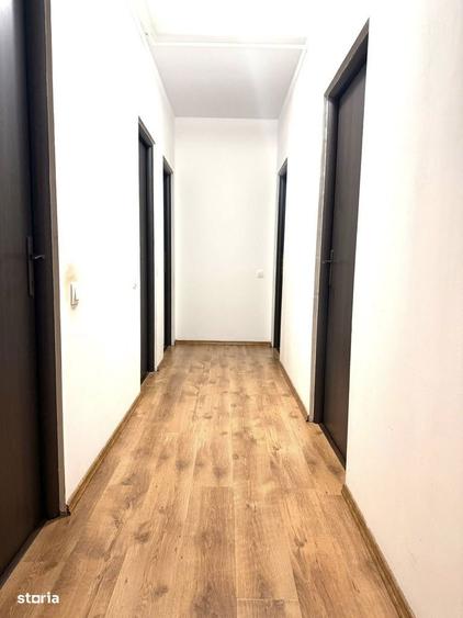 Apartament cu 3 camere în Orașul Nou
