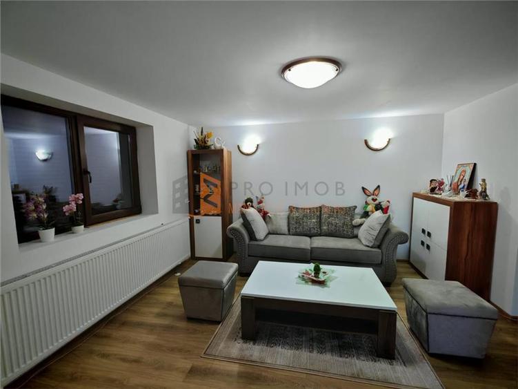 Duplex cu 3 camere cu Teren 980 Mp în Gura Câlnăului