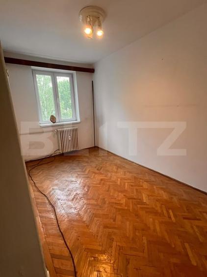 Apartament cu 3 camere, ultracentral, semidecomandat - 3