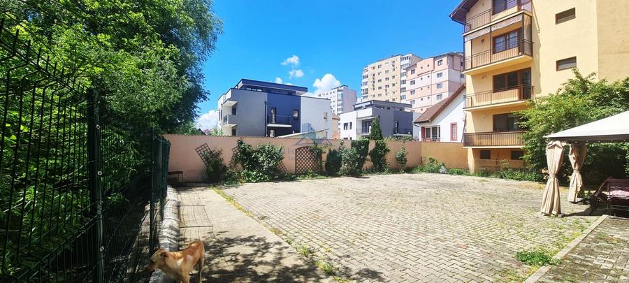 Apartament cu 3 camere, mobilat în Hipodrom 1