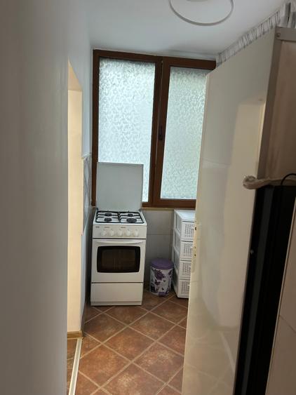 Apartament cu 3 camere decomandat în Beller