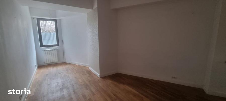 Spațiu comercial, de 90 mp, în Herăstrău