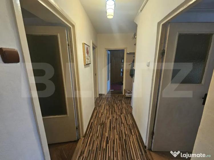 Apartament cu 3 camere decomandat în Central
