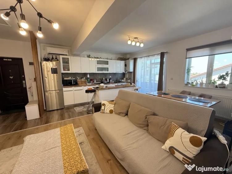 Apartament cu 3 camere în Central
