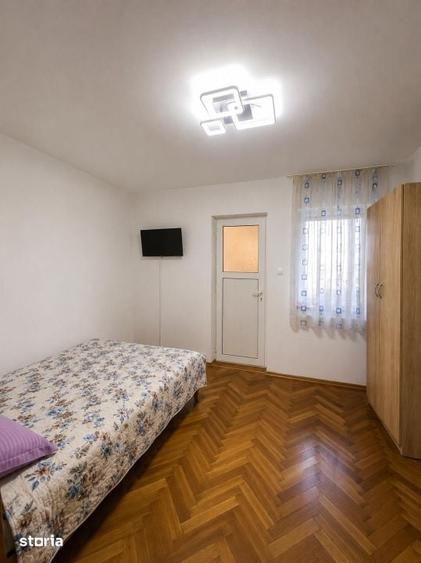 Apartament cu 3 camere semidecomandat în Ultracentral