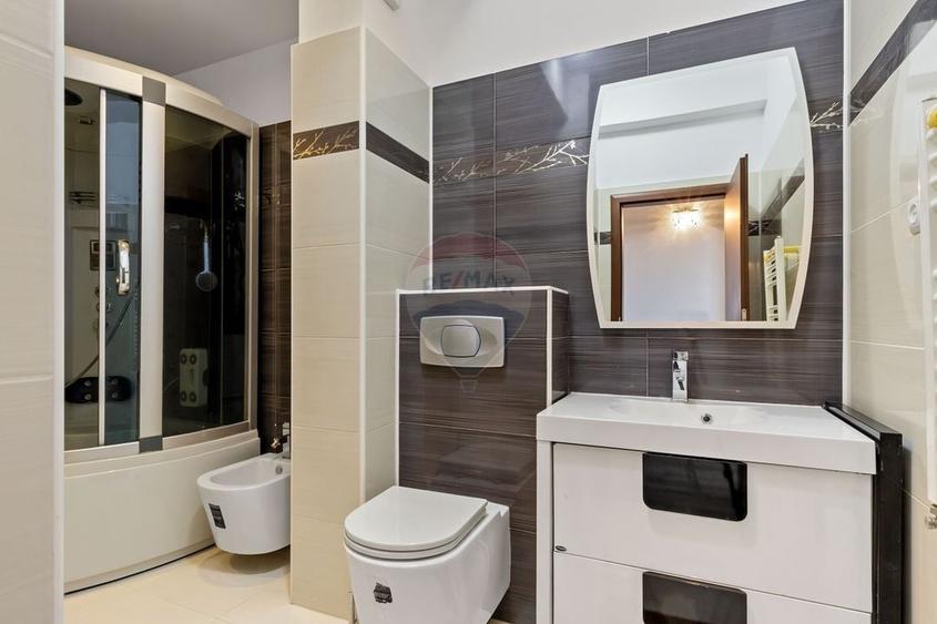 Apartament cu 3 camere decomandat, mobilat în UTA
