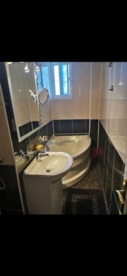 Garsonieră semidecomandată, mobilată în Vitan