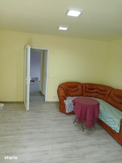 Casă cu 3 camere cu Teren 184 Mp în Chitila